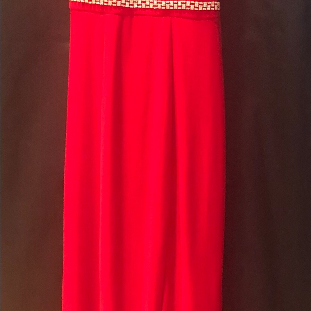 RED DRESS BOUTIQUE - Picture 6 of 9